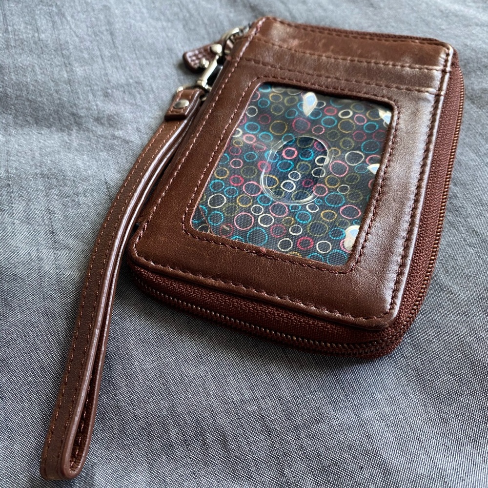 Fossil clutch wallet